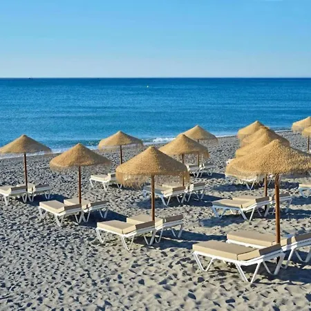 In Near Beaches شقة